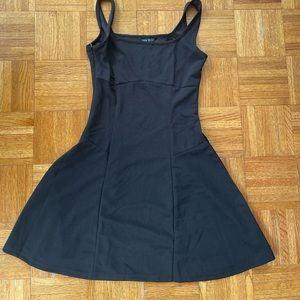 👗NWOT CUTE, STYLISH Black dress